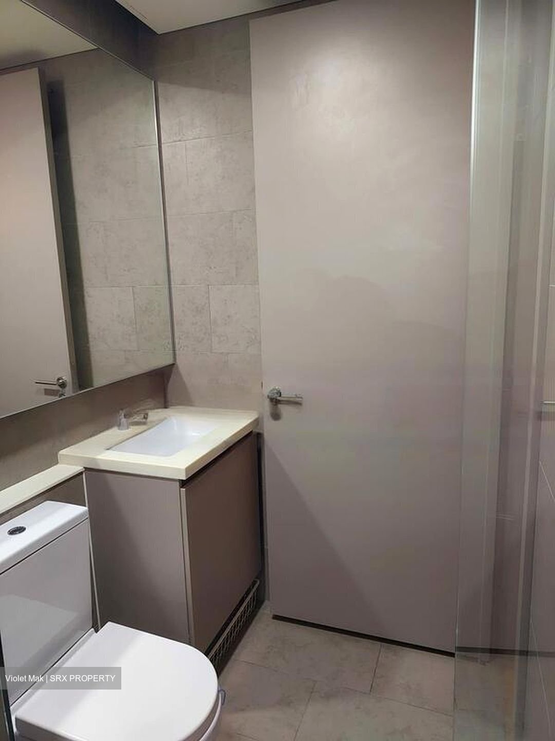 Stratum (D18), Condominium #456779211